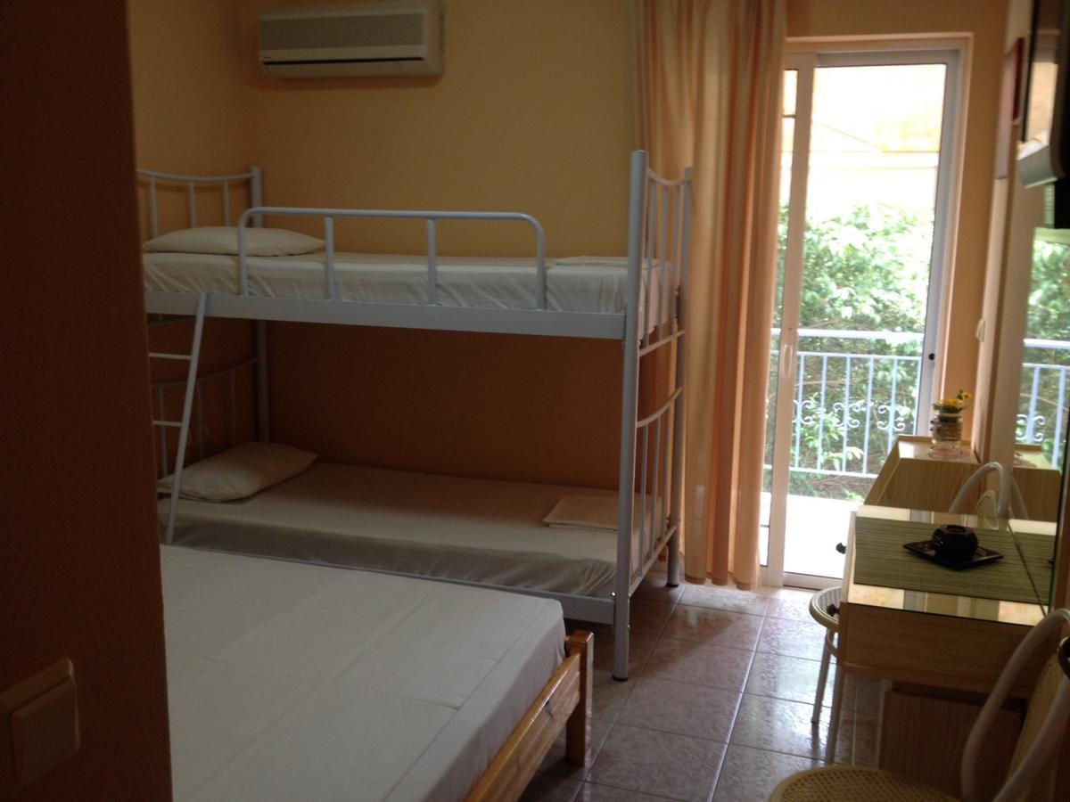 Despoina Apartments Đảo Đảo Edipsos Ngoại thất bức ảnh